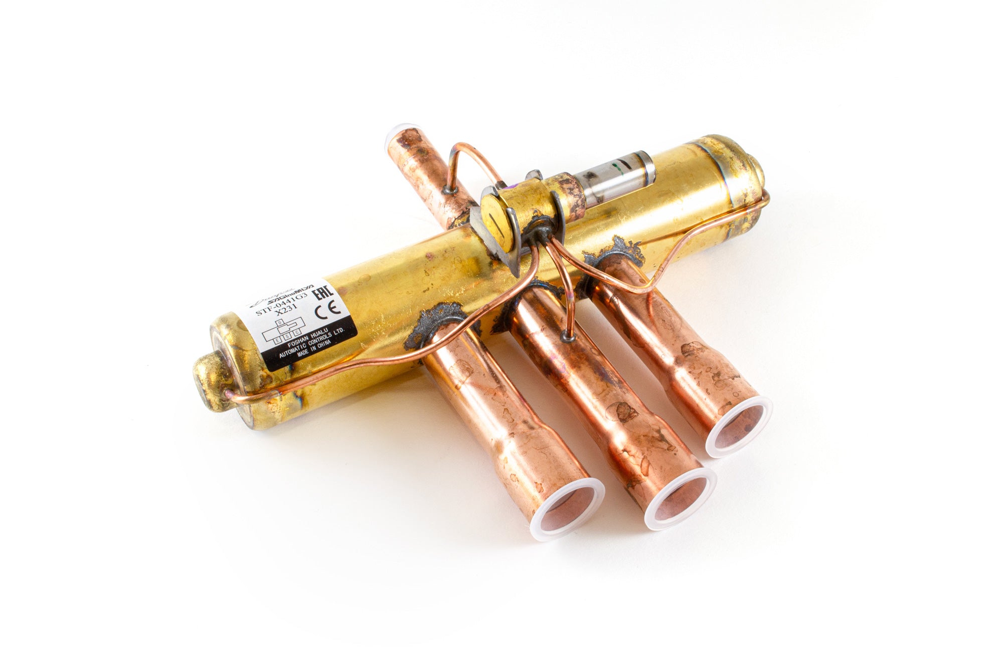 061L1276 FOUR-WAY VALVE STF-0441G3