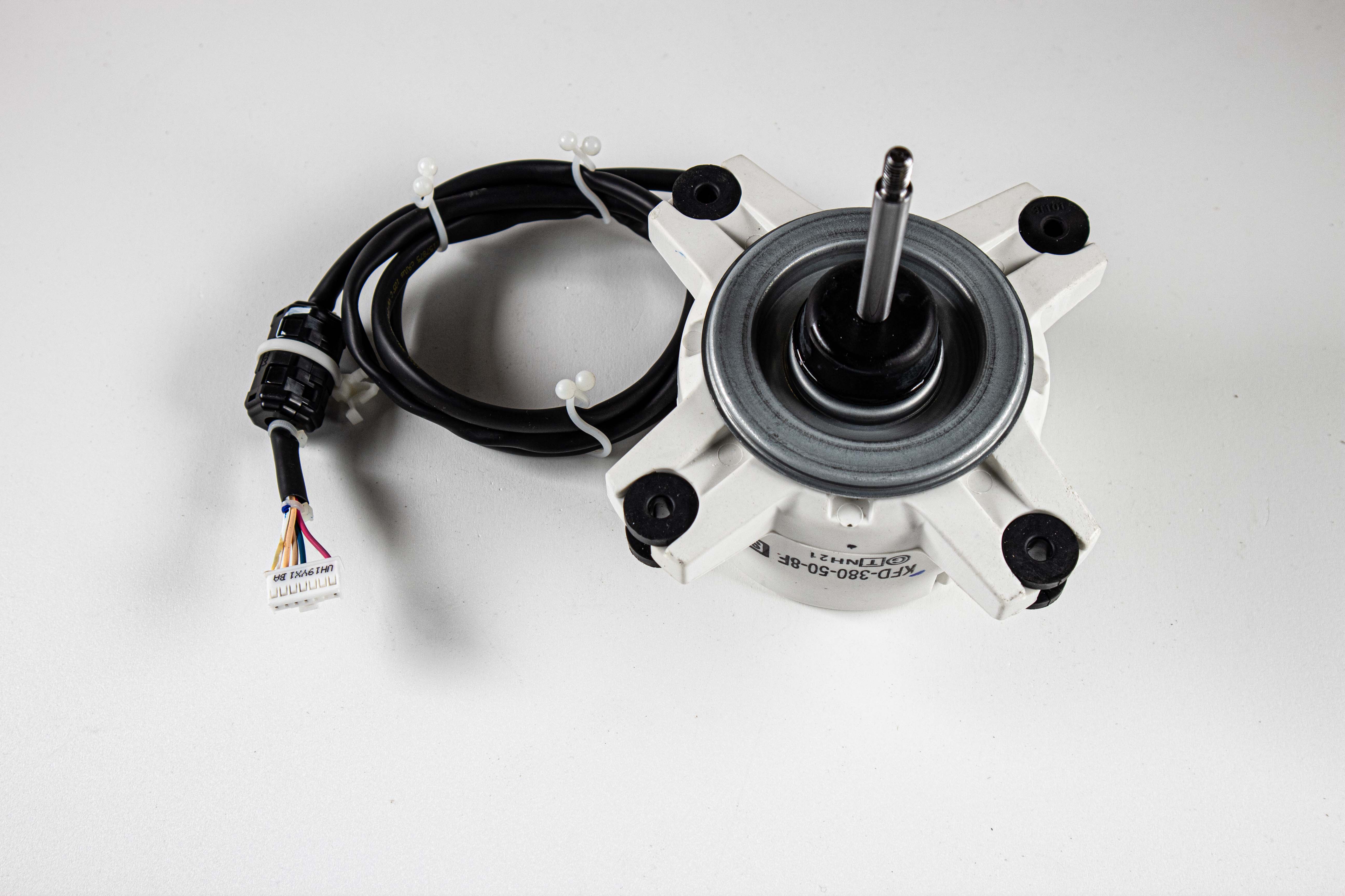 Daikin Fan Motor (53W KFD-380-50-8F) - 5020670